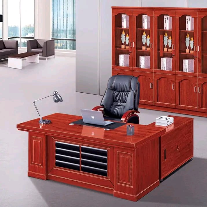 WhatsApp Image 2024-06-04 at 11.09.06 AM 1800mm executive mahogany desk in Nairobi