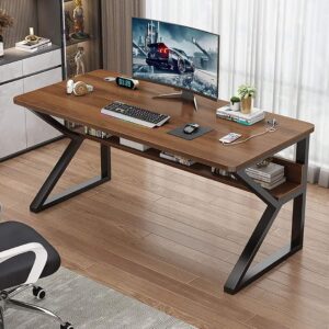 Desk with Metal Stand