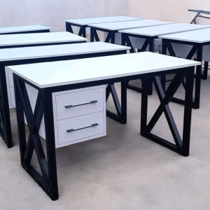 Strong metal leg office desk