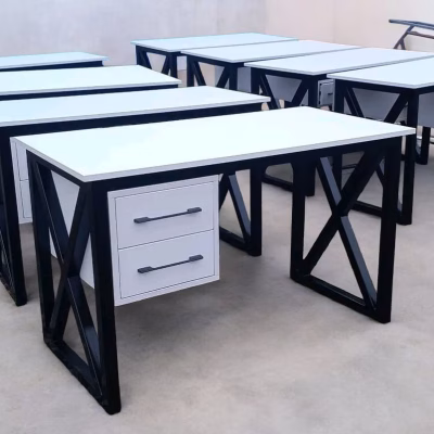 Strong metal leg office desk